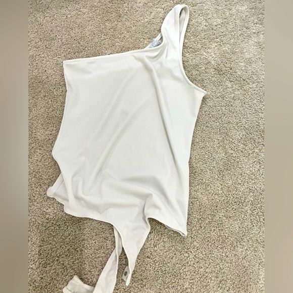 One shoulder bodysuit - Picture 1 of 1